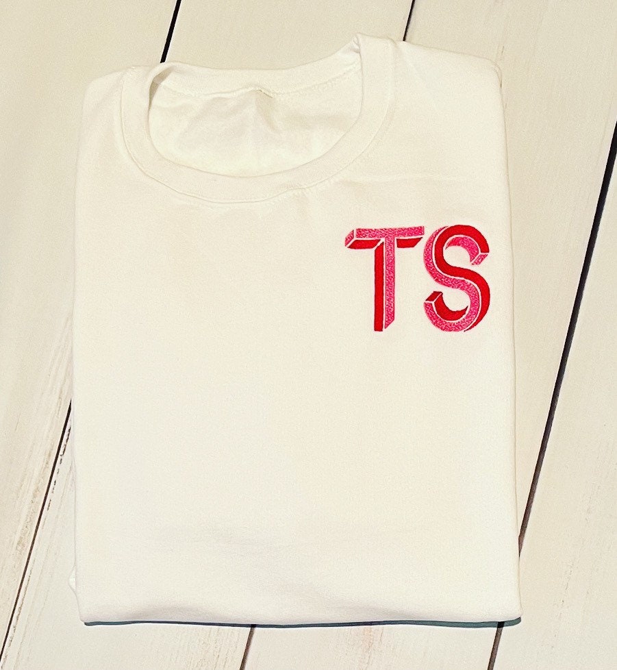 Shadow Block Initial Embroidery White Pullover Sweater Sweatshirt Bright Bride